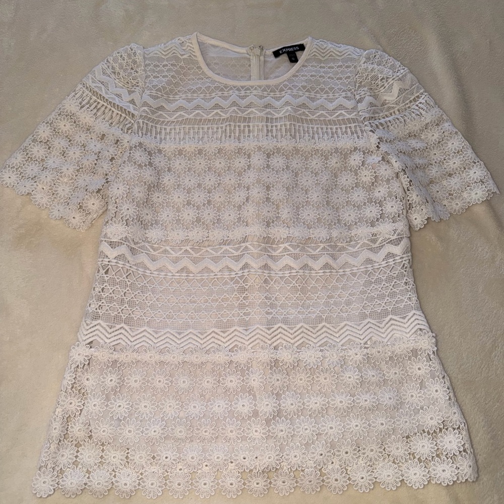 Express White Lace Blouse Crochet Top Short Sleeve Size XS